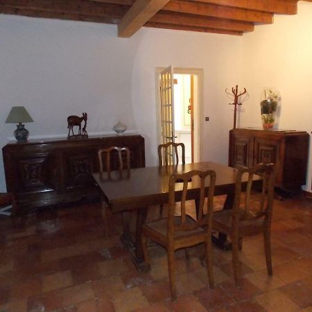 Gîte l'Antre Vous Saint-Philippe-dʼAiguille Extérieur photo